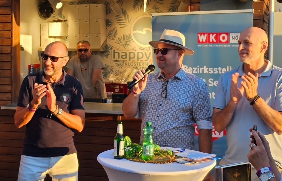 WKNÖ-Außenstelle Klosterneuburg lud zum Sommerausklang ins Happyland – Stadtmarketing Klosterneuburg