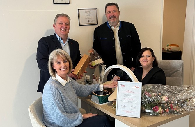 Eröffnung: „Moments of Beauty“ neues Nagelstudio in der Leopoldstraße – Stadtmarketing Klosterneuburg